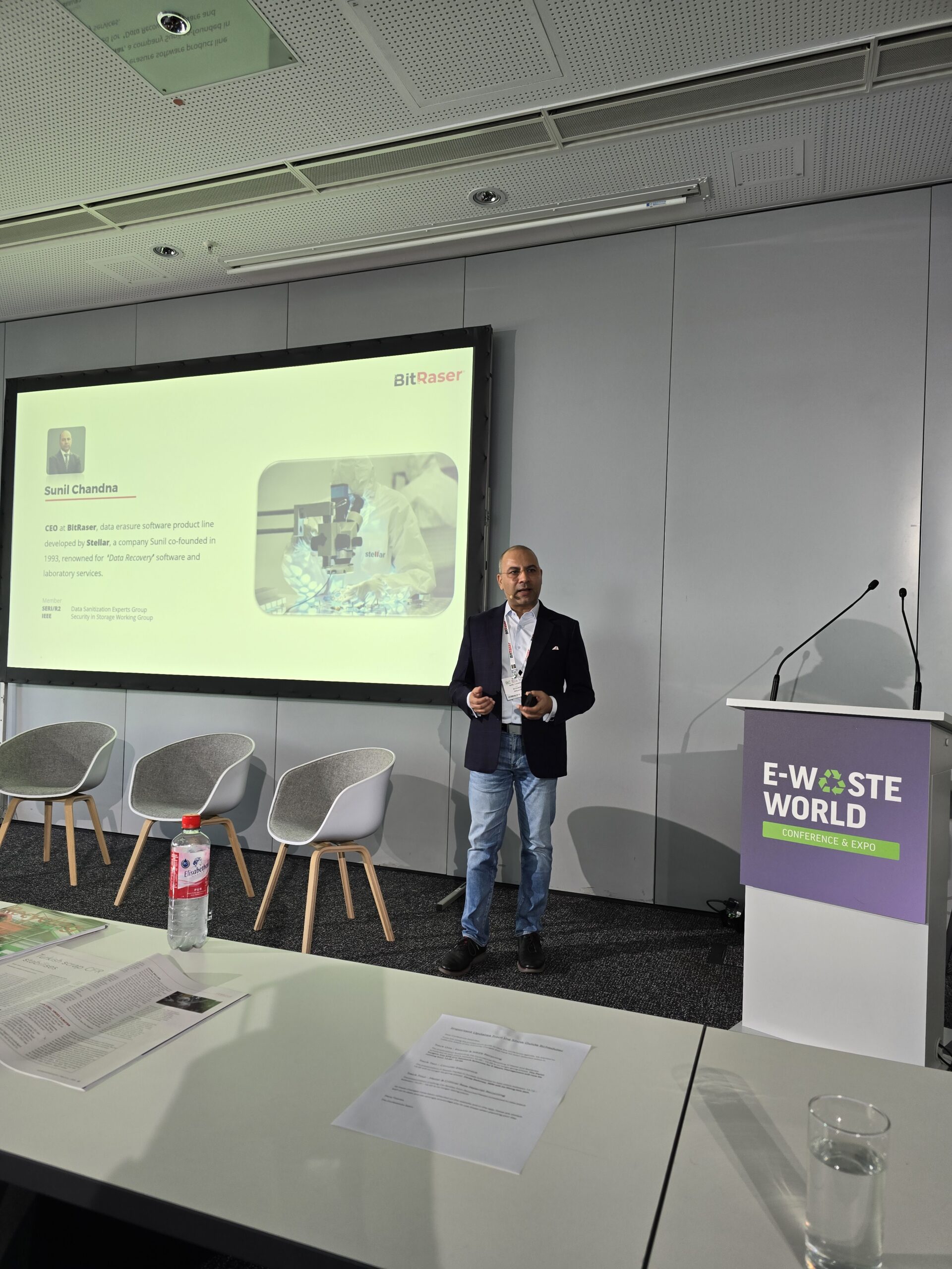 Sunil Chandna, Bitraser, op E-Waste World